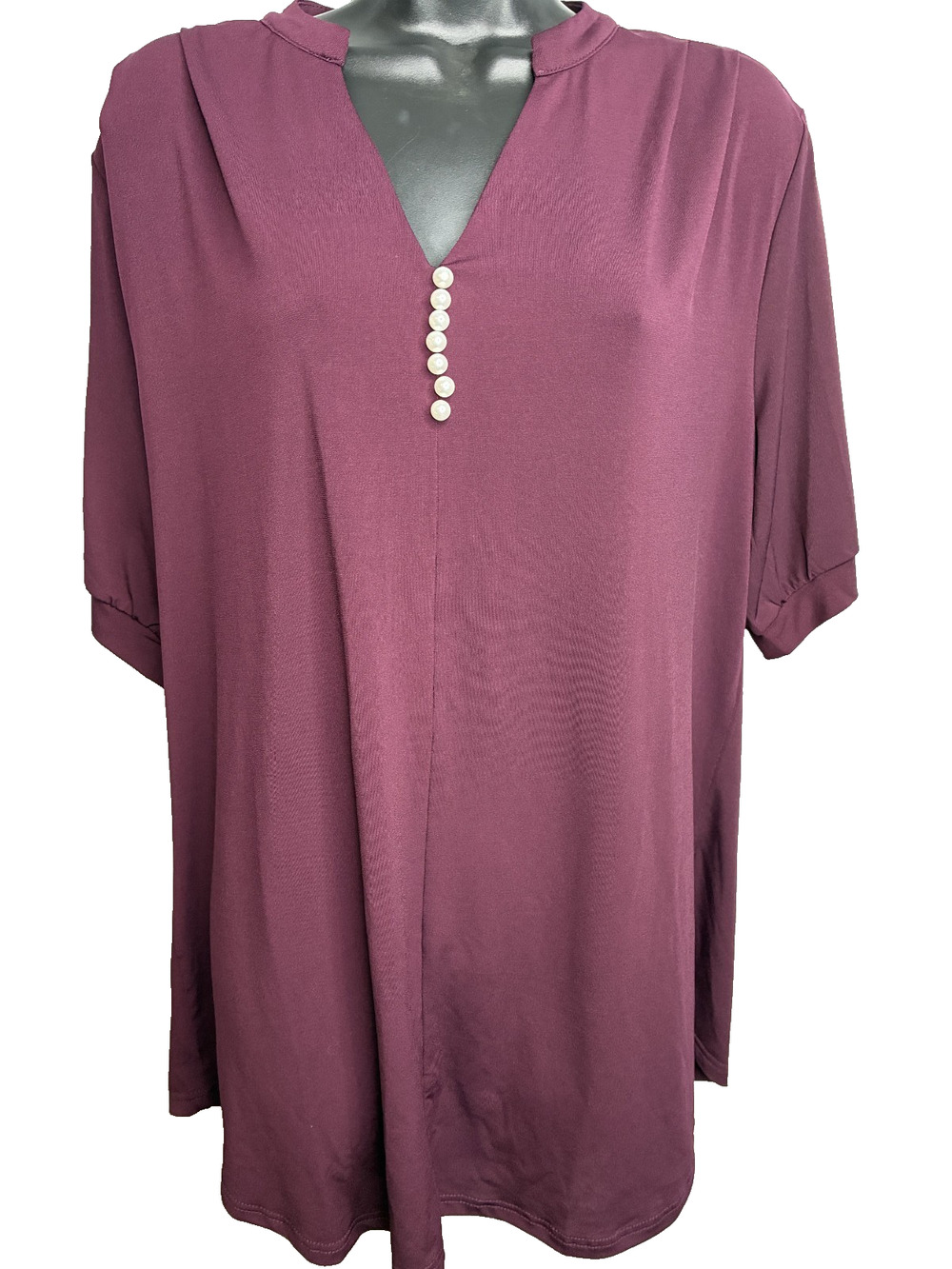 Siddhe Women's 2x Short Sleeve Maroon Poly/Spandex V-Neck with Pearls